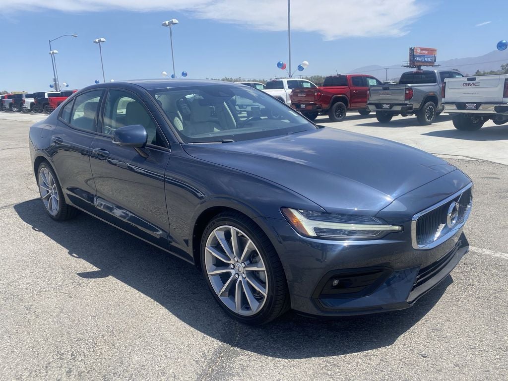 2021 Volvo S60 Momentum