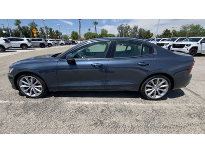 2021 Volvo S60 Momentum