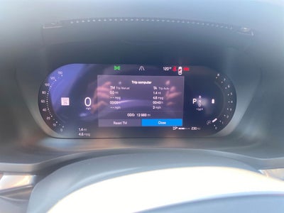 2024 Volvo S60 Plus Dark Theme