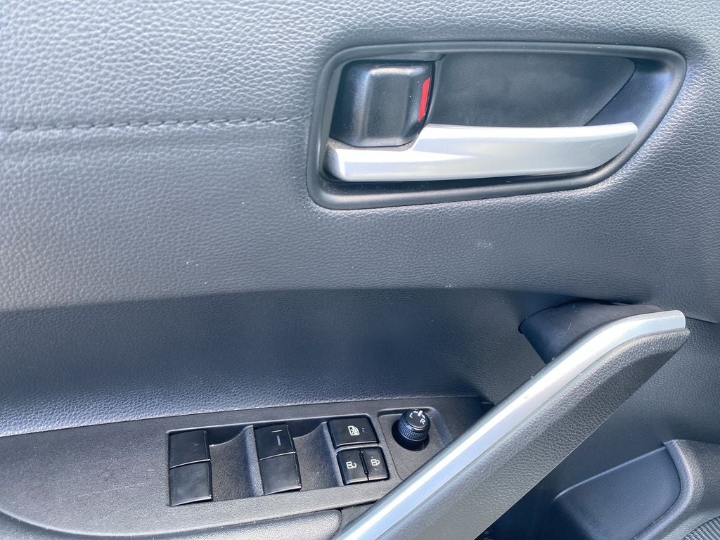 2022 Toyota Corolla Cross XLE