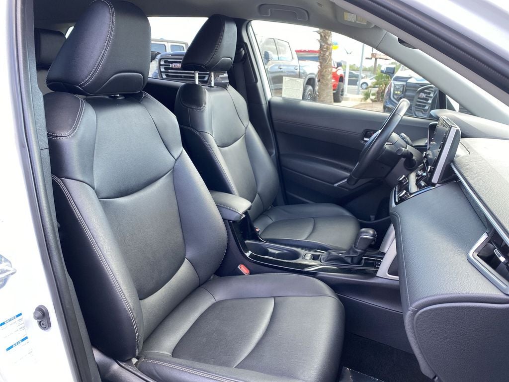 2022 Toyota Corolla Cross XLE