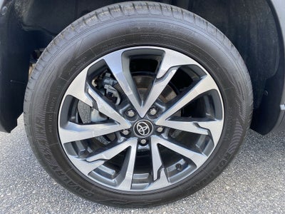 2022 Toyota Corolla Cross XLE