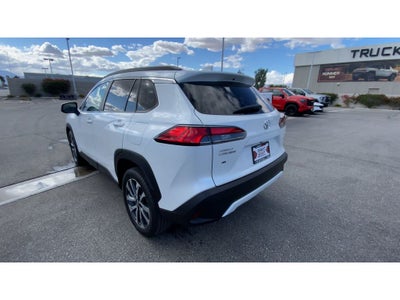 2022 Toyota Corolla Cross XLE