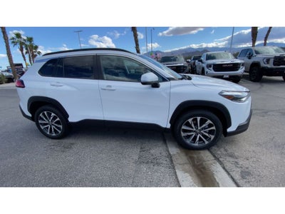 2022 Toyota Corolla Cross XLE