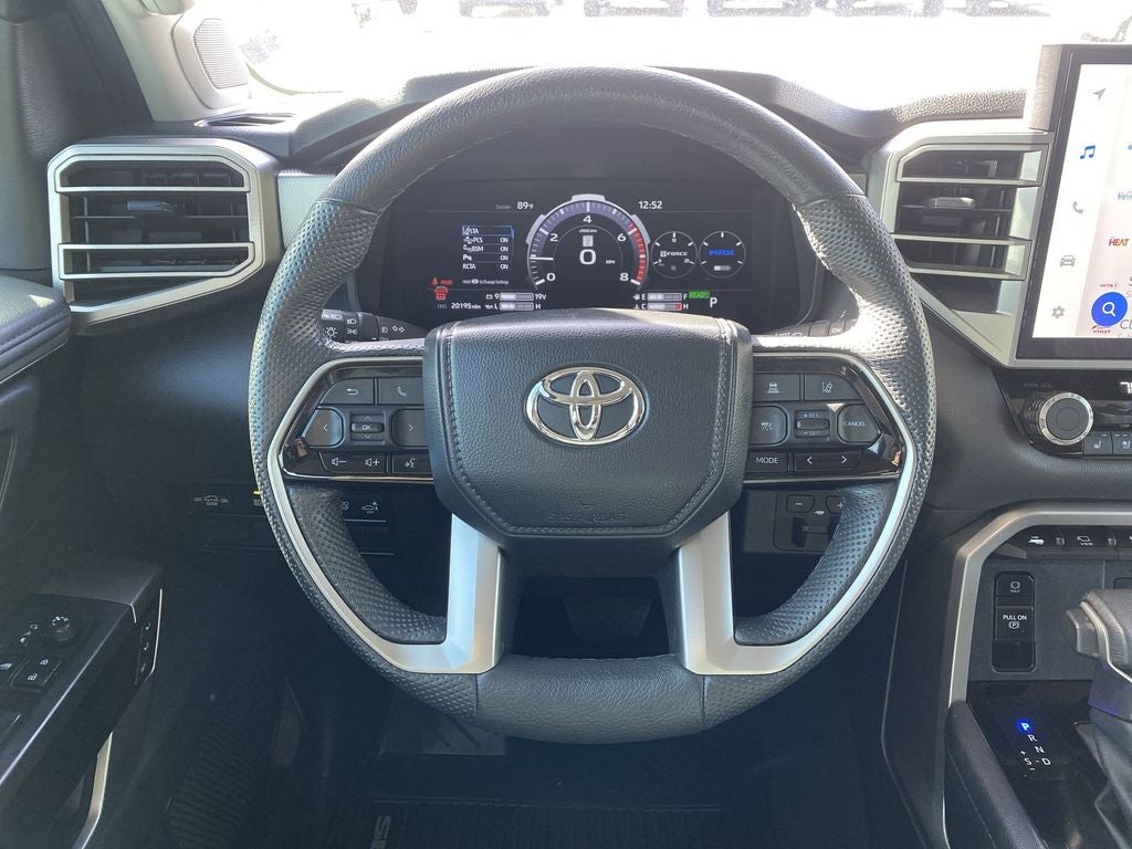 2024 Toyota Sequoia SR5