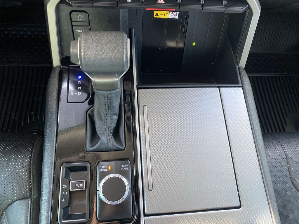 2024 Toyota Sequoia SR5