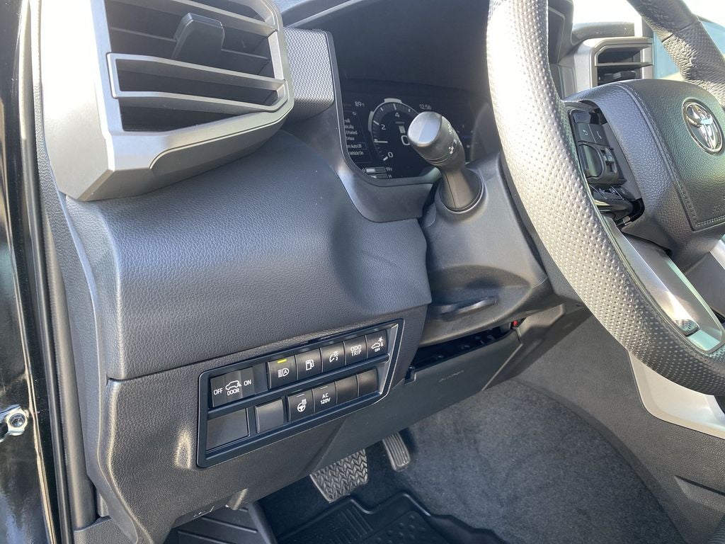 2024 Toyota Sequoia SR5