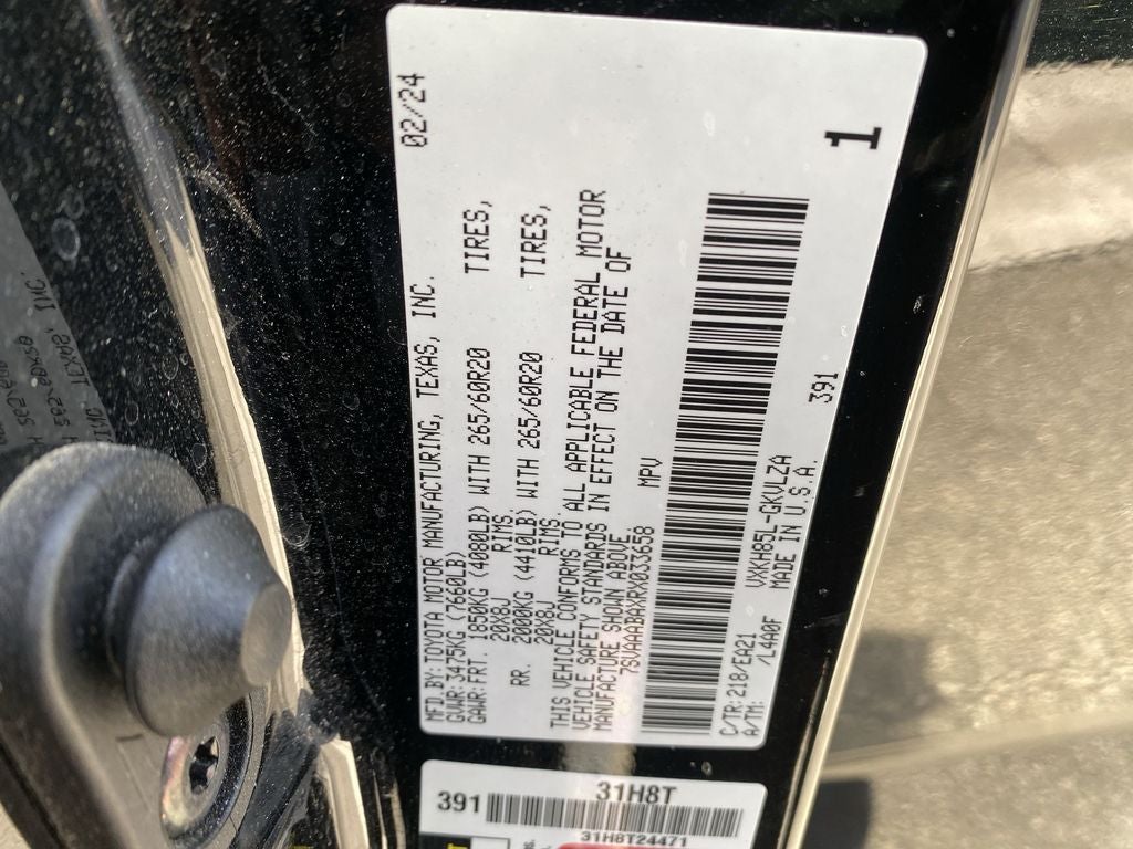 2024 Toyota Sequoia SR5