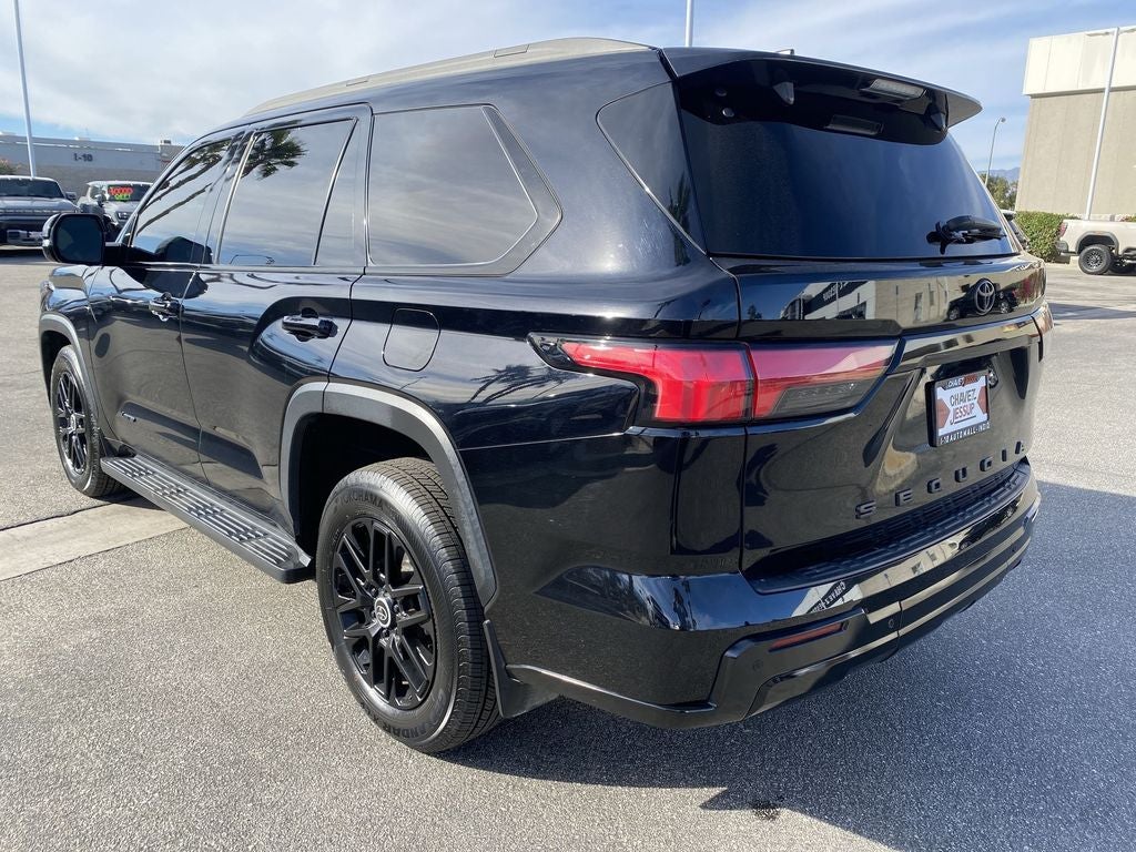 2024 Toyota Sequoia SR5