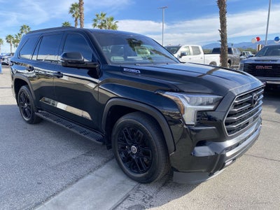 2024 Toyota Sequoia SR5