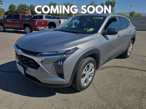 2025 Chevrolet Trax LS