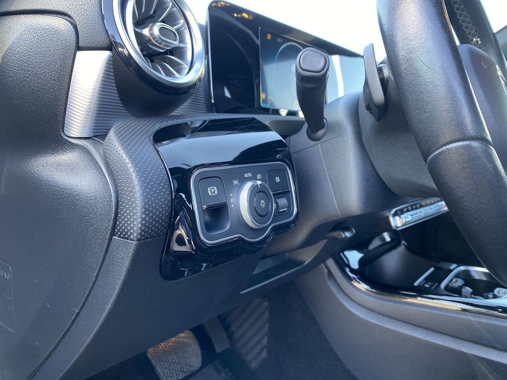 2021 Mercedes-Benz A-Class A 220