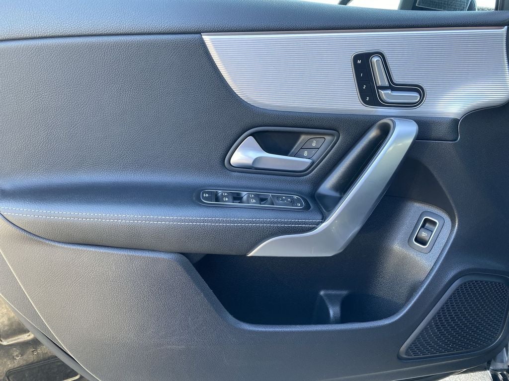 2021 Mercedes-Benz A-Class A 220