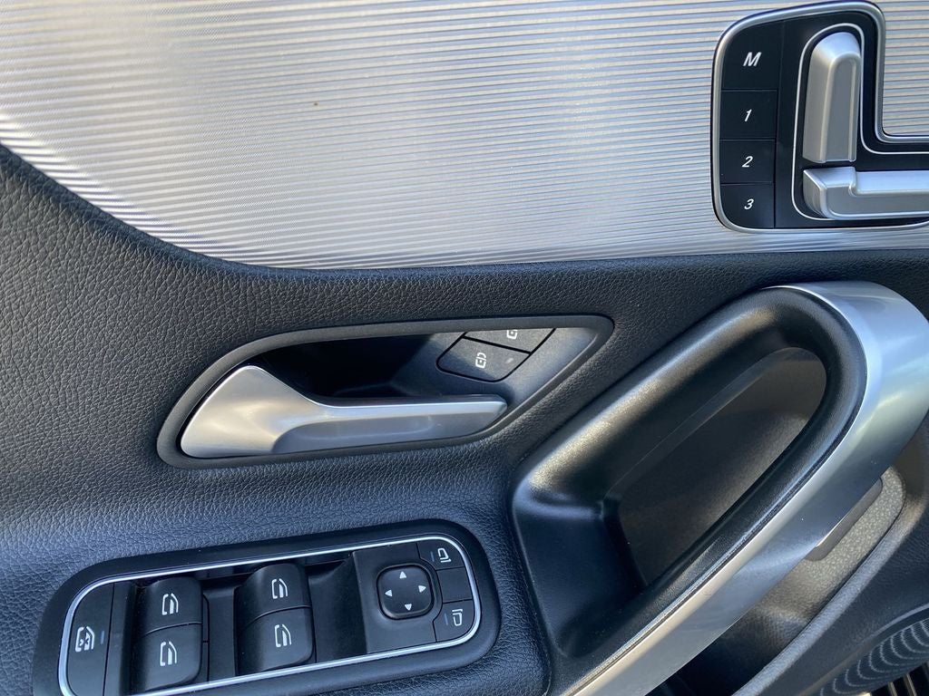 2021 Mercedes-Benz A-Class A 220